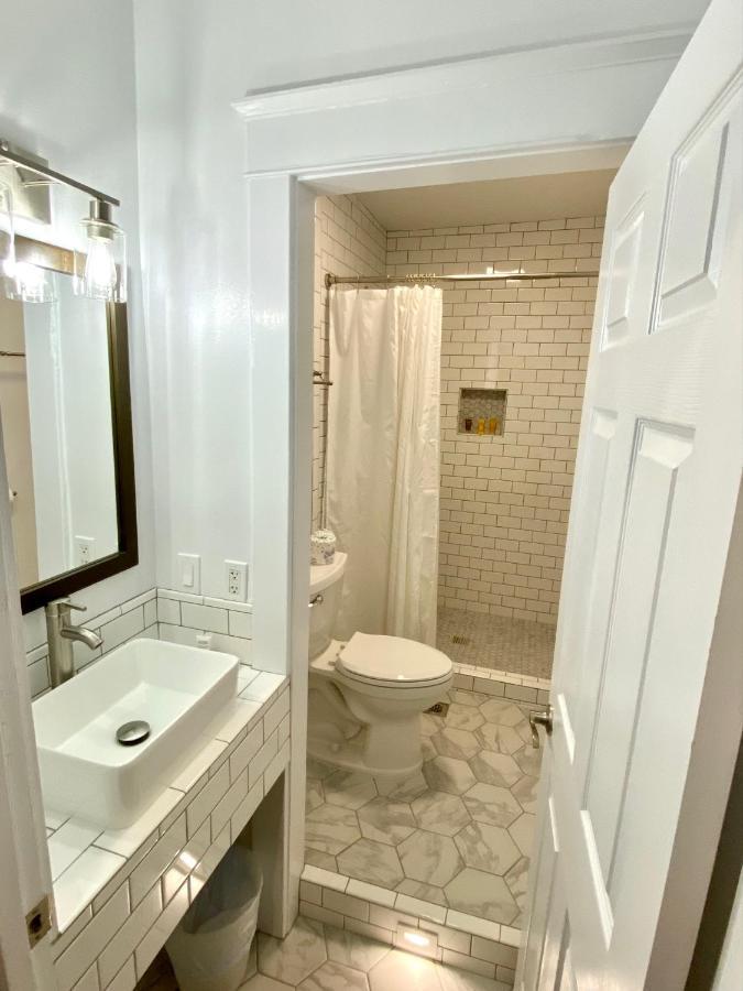 The Edgewater Hotell Avalon Eksteriør bilde